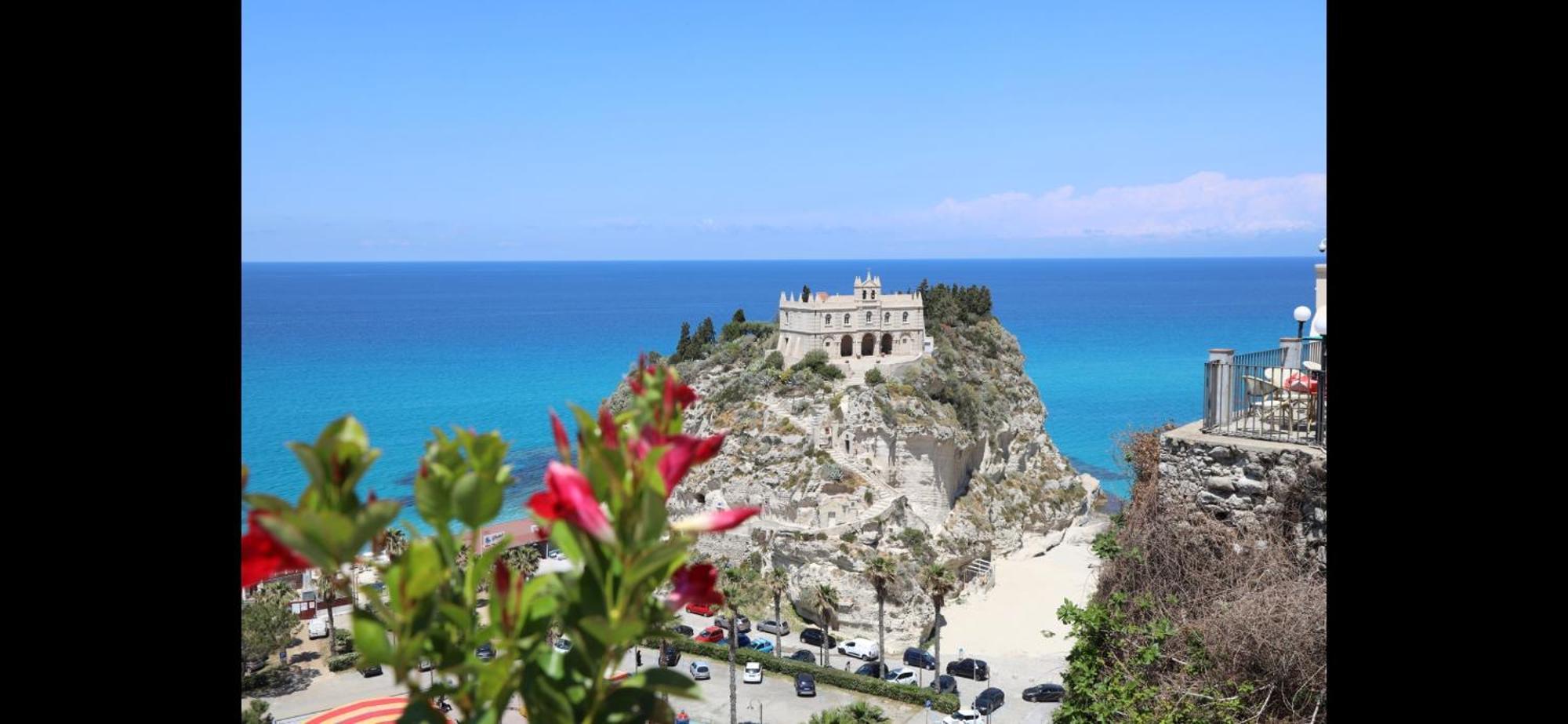Accommodation Il Tramonto Tropea Capo Vaticano Exterior photo